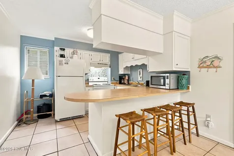 10300 Coast Guard Road Emerald Isle NC 28594