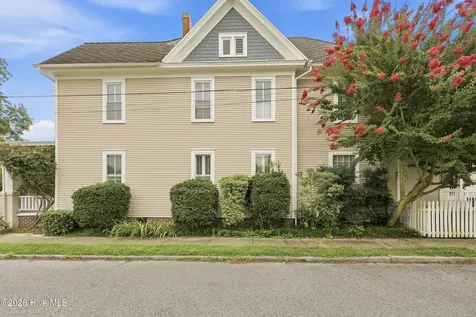 813 W Main Street Elizabeth City NC 27909