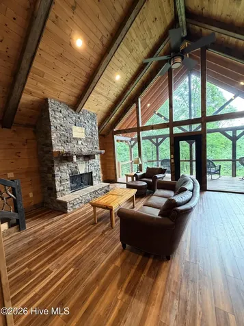 371 Black Bear Trail Topton NC 28781