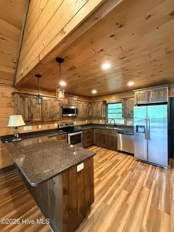 371 Black Bear Trail Topton NC 28781