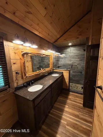 371 Black Bear Trail Topton NC 28781