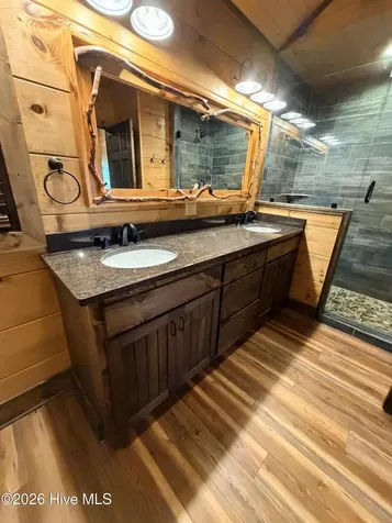 371 Black Bear Trail Topton NC 28781