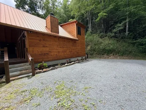 371 Black Bear Trail Topton NC 28781