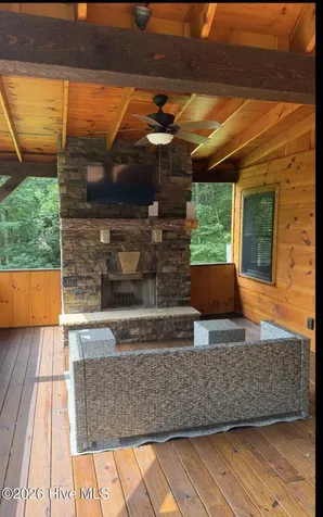 371 Black Bear Trail Topton NC 28781