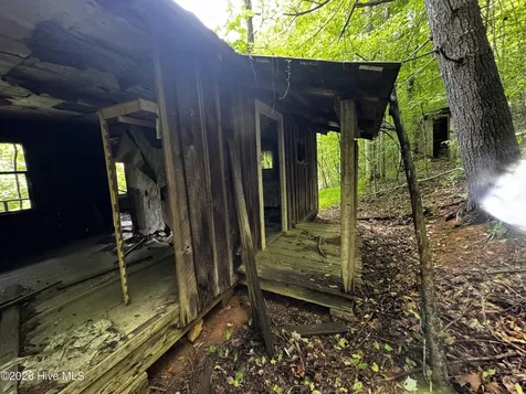 11061 Carolina 294 Murphy NC 28906