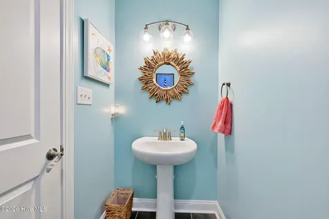 30 E North Shore Lane Arapahoe NC 28510