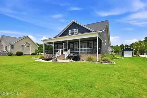 30 E North Shore Lane Arapahoe NC 28510