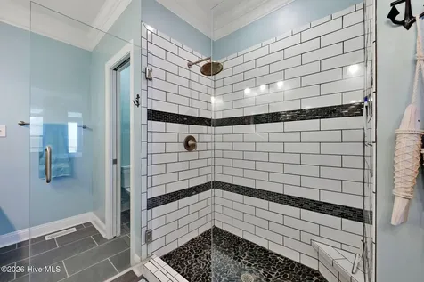30 E North Shore Lane Arapahoe NC 28510