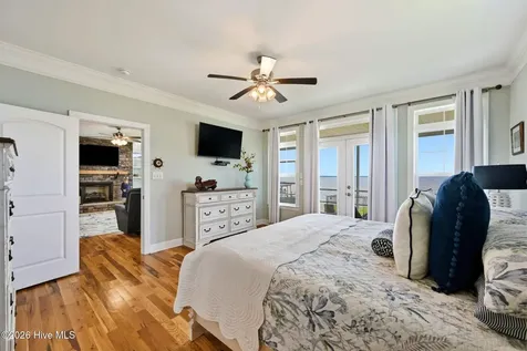 30 E North Shore Lane Arapahoe NC 28510