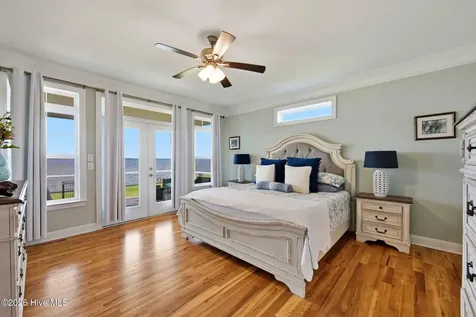 30 E North Shore Lane Arapahoe NC 28510