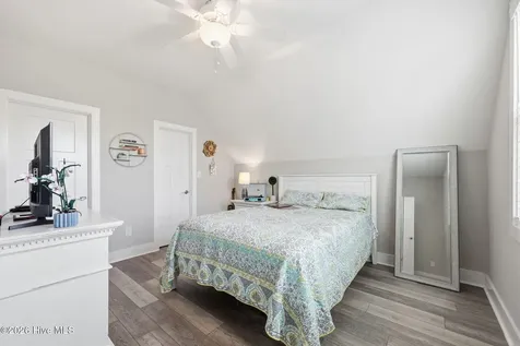 209 Bogue Carrier Court Newport NC 28570