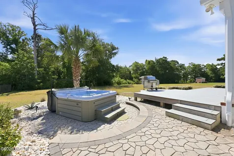 209 Bogue Carrier Court Newport NC 28570