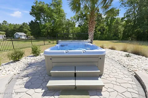209 Bogue Carrier Court Newport NC 28570