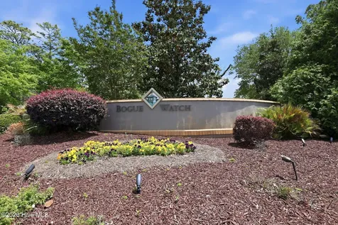 209 Bogue Carrier Court Newport NC 28570