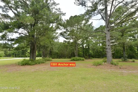 5301 Anchor Way Oriental NC 28571