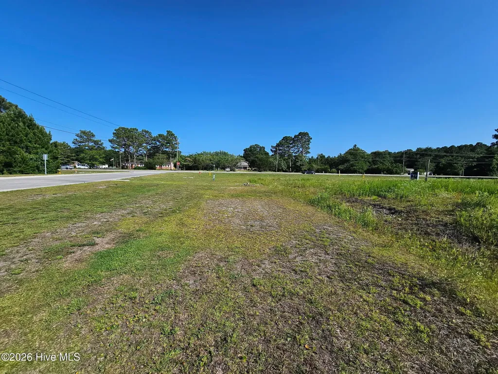 1001 Mabel Rawlinson Drive Holly Ridge NC 28445