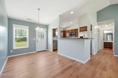 202 Long Neck Drive Richlands NC 28574