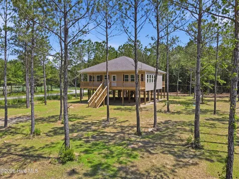 622 Vandemere Creek Drive Vandemere NC 28587