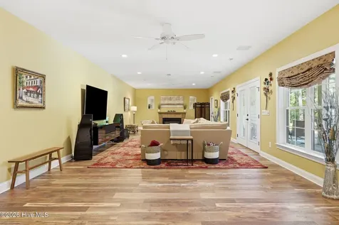 164 Saddle Ridge West End NC 27376