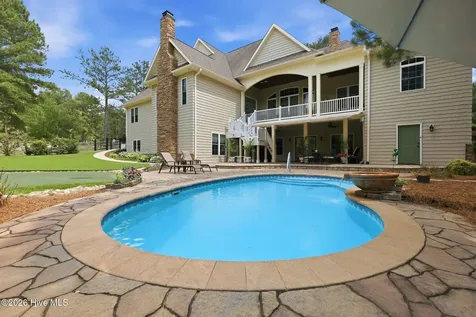 164 Saddle Ridge West End NC 27376