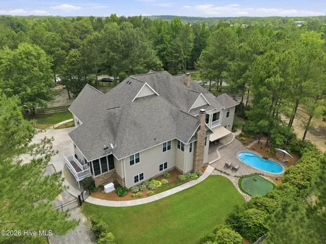 164 Saddle Ridge West End NC 27376