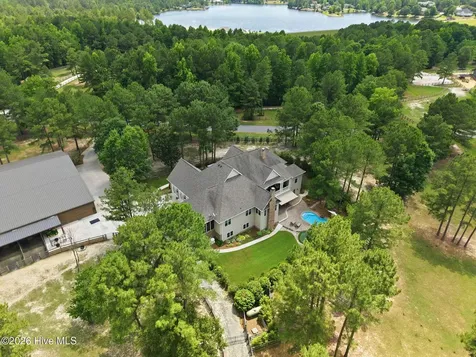 164 Saddle Ridge West End NC 27376
