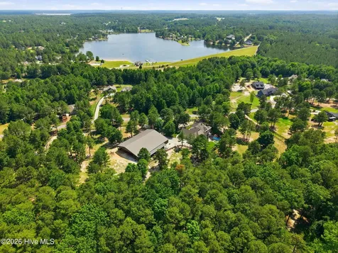 164 Saddle Ridge West End NC 27376