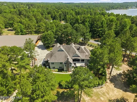 164 Saddle Ridge West End NC 27376