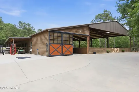 164 Saddle Ridge West End NC 27376