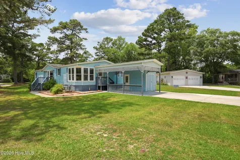 605 Outrigger Court Hampstead NC 28443