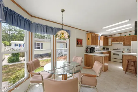605 Outrigger Court Hampstead NC 28443