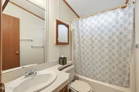 605 Outrigger Court Hampstead NC 28443