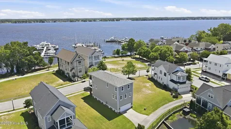 807 E Front Street New Bern NC 28560