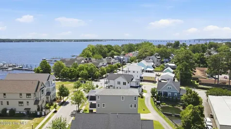 807 E Front Street New Bern NC 28560