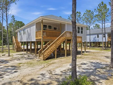 662 Vandemere Creek Drive Vandemere NC 28587