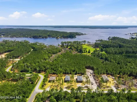 662 Vandemere Creek Drive Vandemere NC 28587