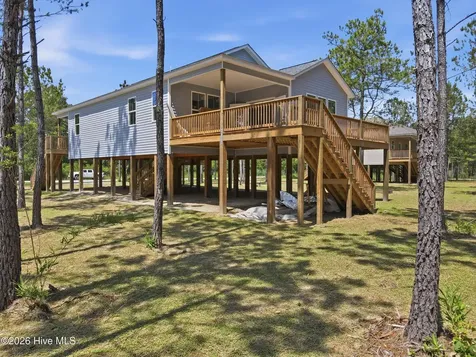 642 Vandemere Creek Drive Vandemere NC 28587