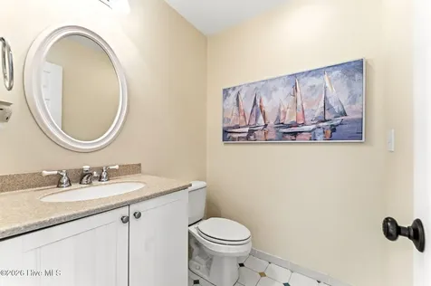 183 W Fourth Street Ocean Isle Beach NC 28469