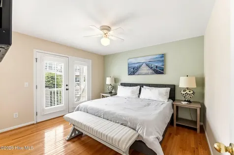 183 W Fourth Street Ocean Isle Beach NC 28469