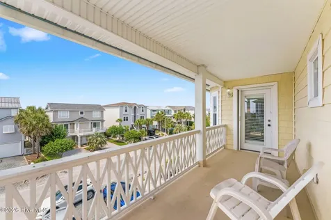183 W Fourth Street Ocean Isle Beach NC 28469