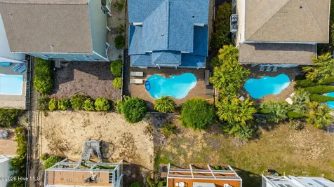 183 W Fourth Street Ocean Isle Beach NC 28469