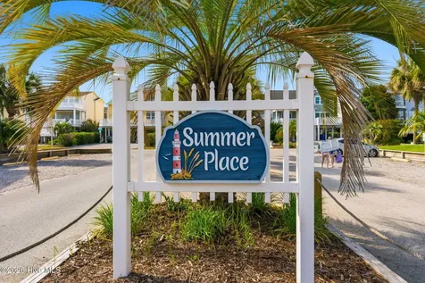 183 W Fourth Street Ocean Isle Beach NC 28469