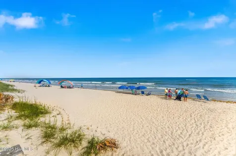 183 W Fourth Street Ocean Isle Beach NC 28469