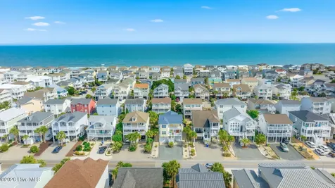 183 W Fourth Street Ocean Isle Beach NC 28469