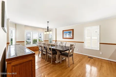 183 W Fourth Street Ocean Isle Beach NC 28469