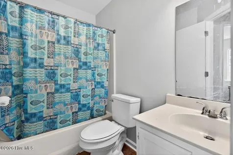 496 Sand Ridge Road Hubert NC 28539