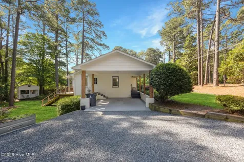 197 Midland Road Southern Pines NC 28387
