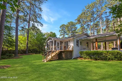 197 Midland Road Southern Pines NC 28387