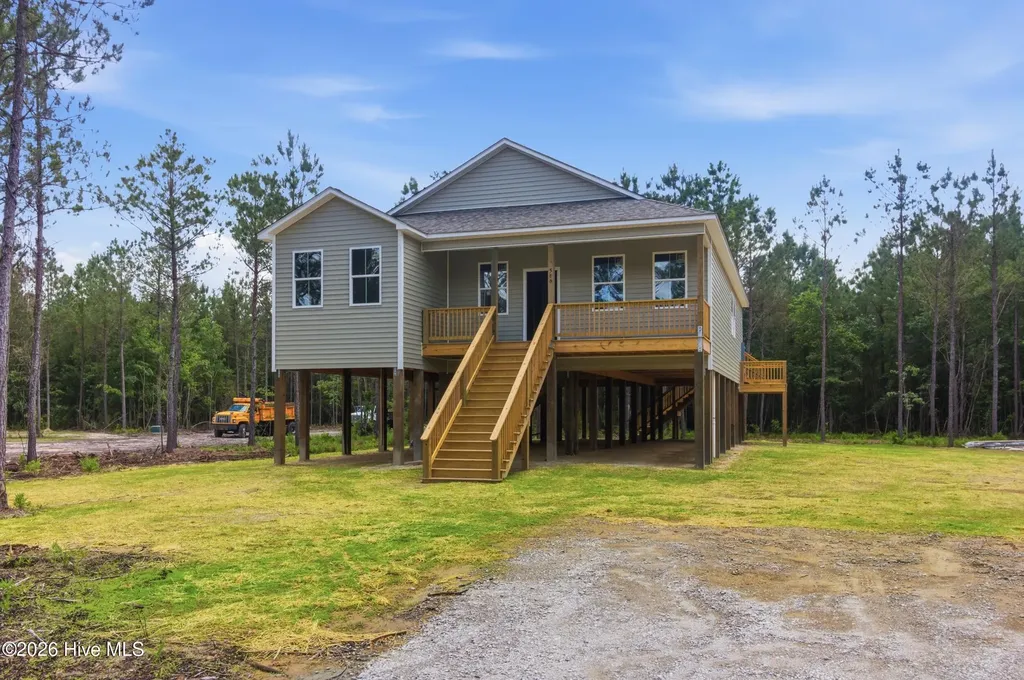 588 Vandemere Creek Drive Vandemere NC 28587