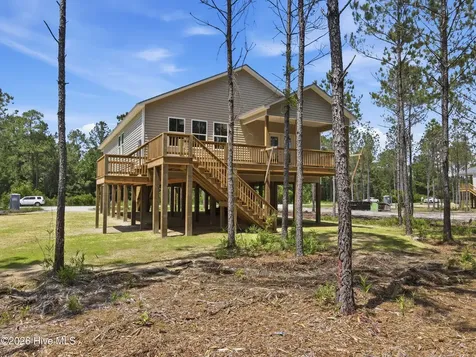 588 Vandemere Creek Drive Vandemere NC 28587